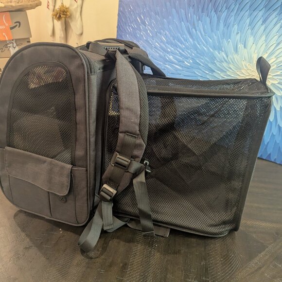 Pecute Pet Carrier Backpack - Black - Picture 3 of 4